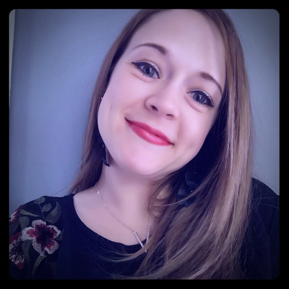 Meet Posh Ambassador, Mar - Picture 1 of 1